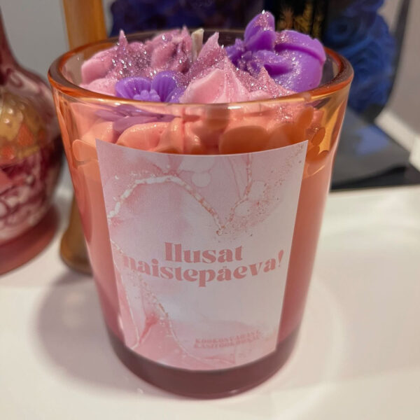 Naistepäeva küünal, pirniunelm